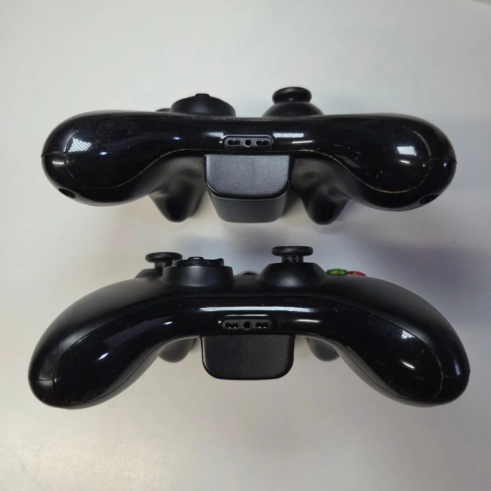 Microsoft Xbox 360 Wireless Controller Black Pair Untested